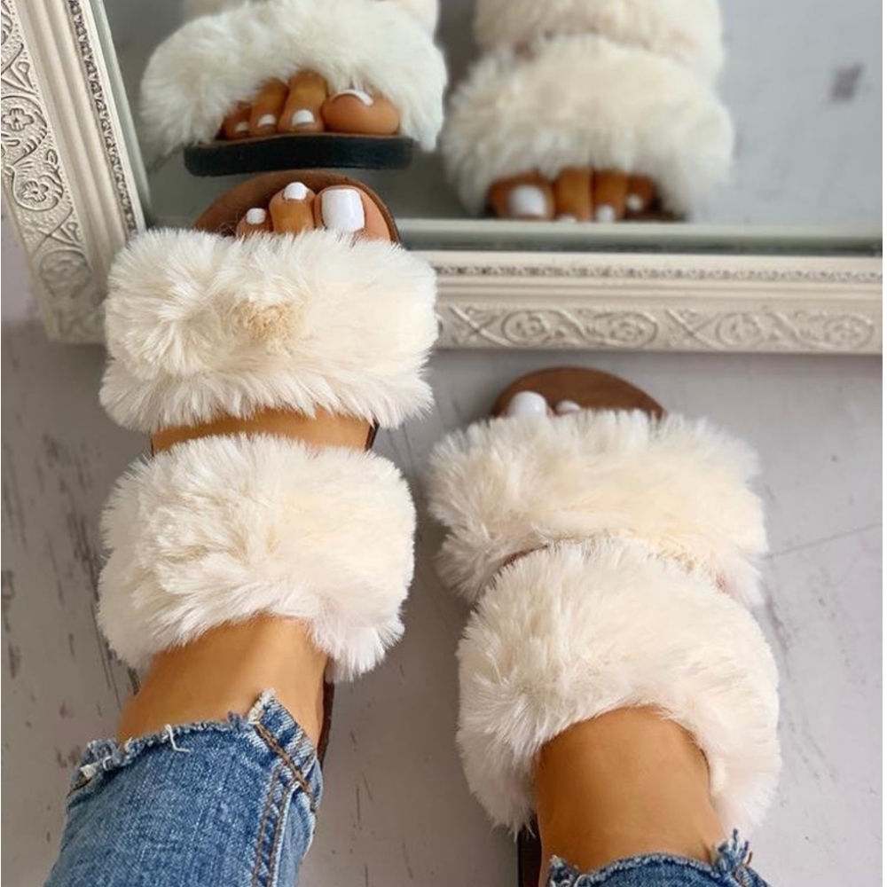 Fuzzy open toe sandals